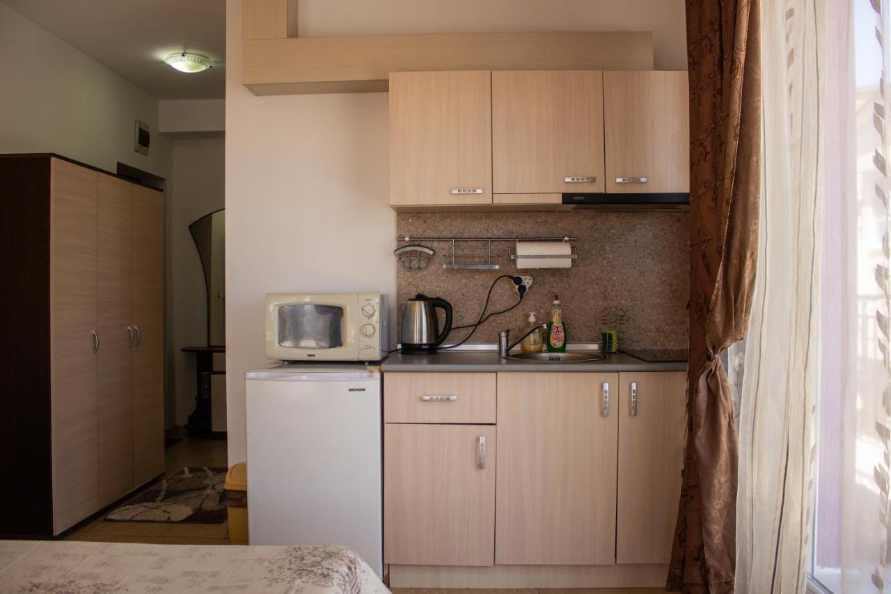 Central Couple Studio Поморие Экстерьер фото
