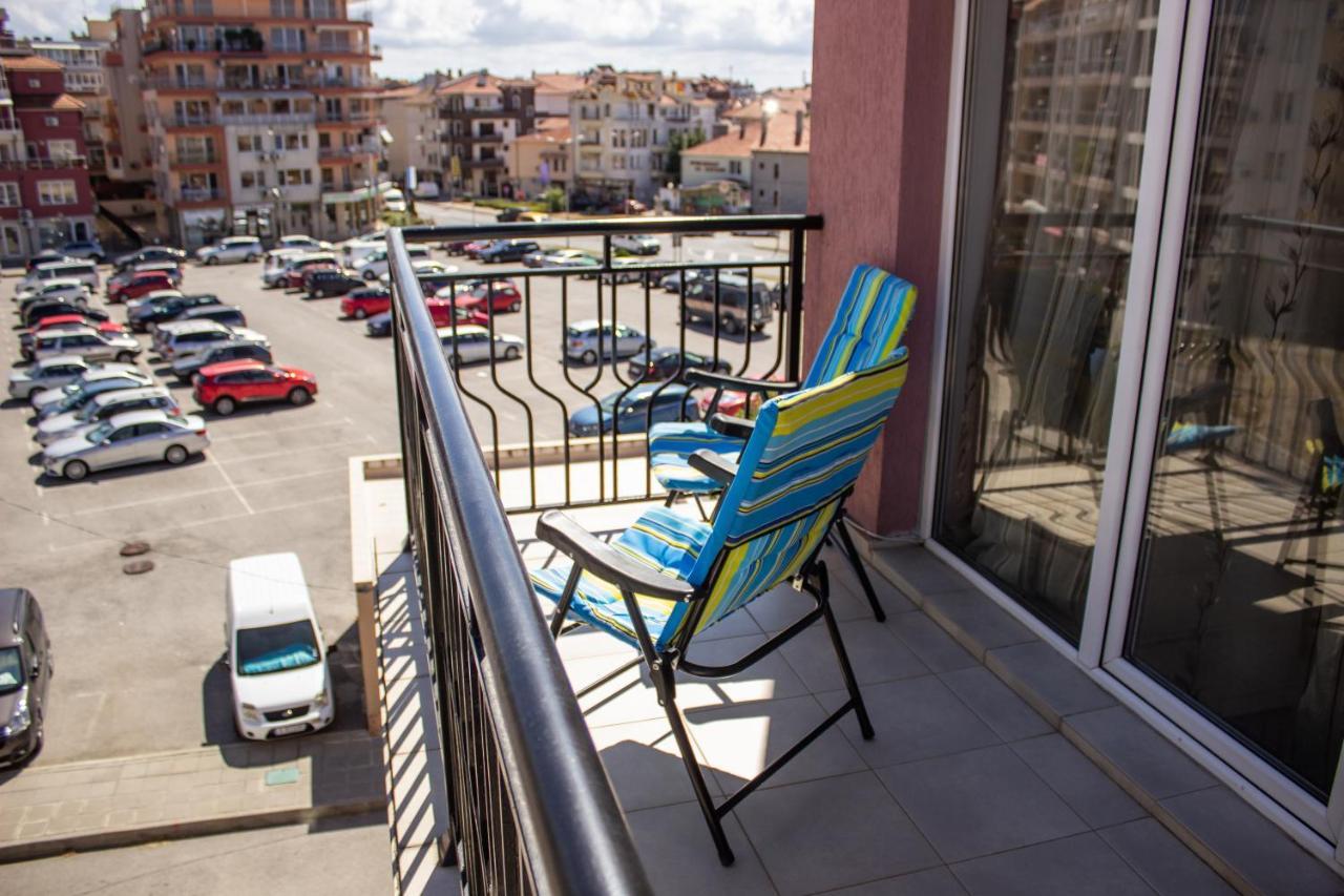 Central Couple Studio Поморие Экстерьер фото