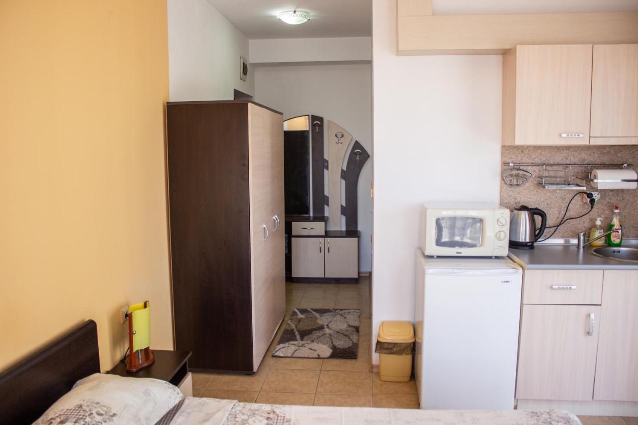 Central Couple Studio Поморие Экстерьер фото